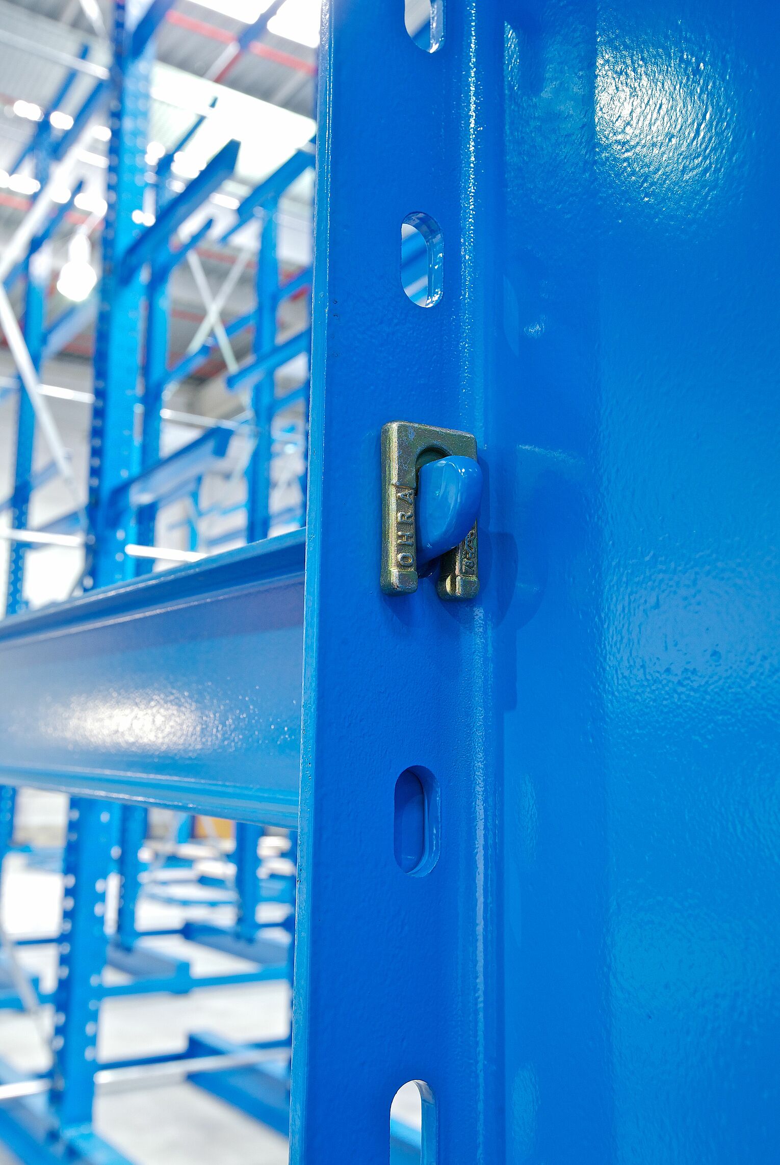 [Translate "Czech Republic"] Cantilever racking system by OHRA